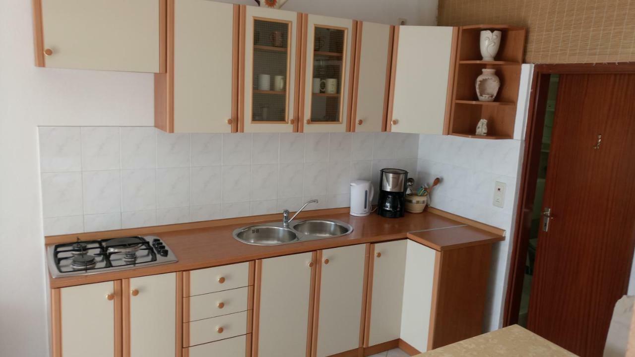 Apartments Ante Вир Екстериор снимка
